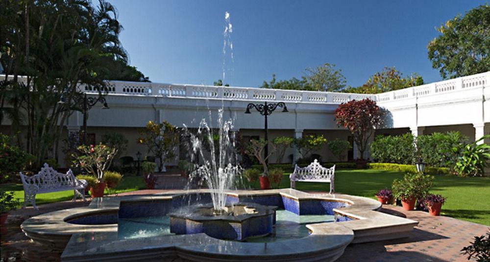 Jehan Numa Palace Hotel Bhopal Exterior foto
